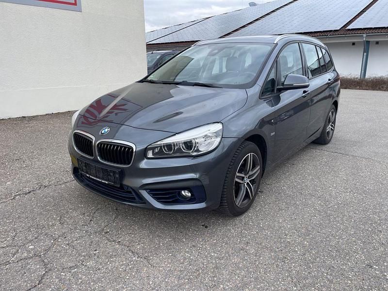 Gebraucht BMW 218 Sport Line 150 PS (110 kW) 2015 Grau Kombi