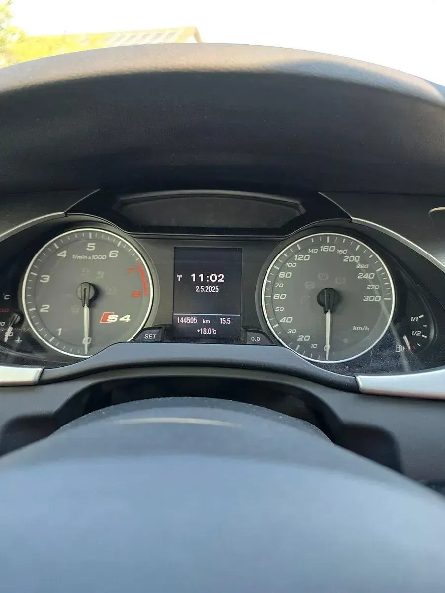 Używany Audi S4 Sport 435 KM (319 kW) 2009 Czarny Kombi