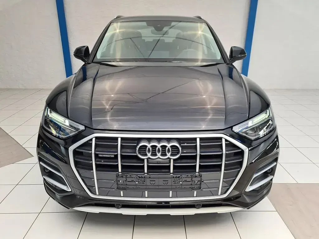 Gebraucht Audi Q5 Advanced Plus 204 PS (150 kW) 2023 Mythosschwarz metallic SUV