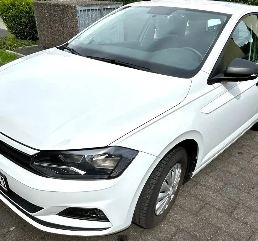 Second-hand VW Polo IQ Drive 65 CP (47 kW) 2019 Alb Hatchback