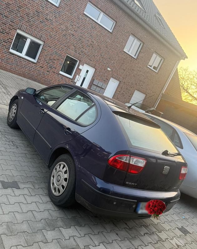 Gebraucht Seat Leon 100 PS (73 kW) 2000 Blau Kleinwagen