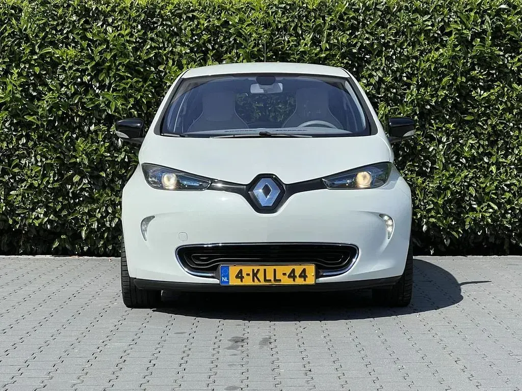 Gebraucht Renault Zoe Zen 64 kW (88 PS) 2013 Weiß Kleinwagen
