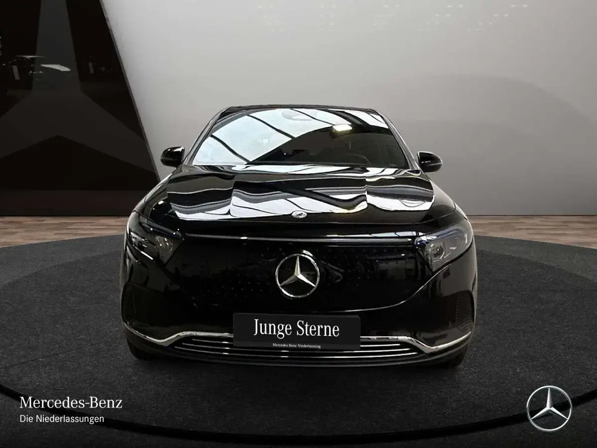 Gebraucht Mercedes EQA250 Advanced 139 kW (190 PS) 2025 Kosmosschwarz SUV