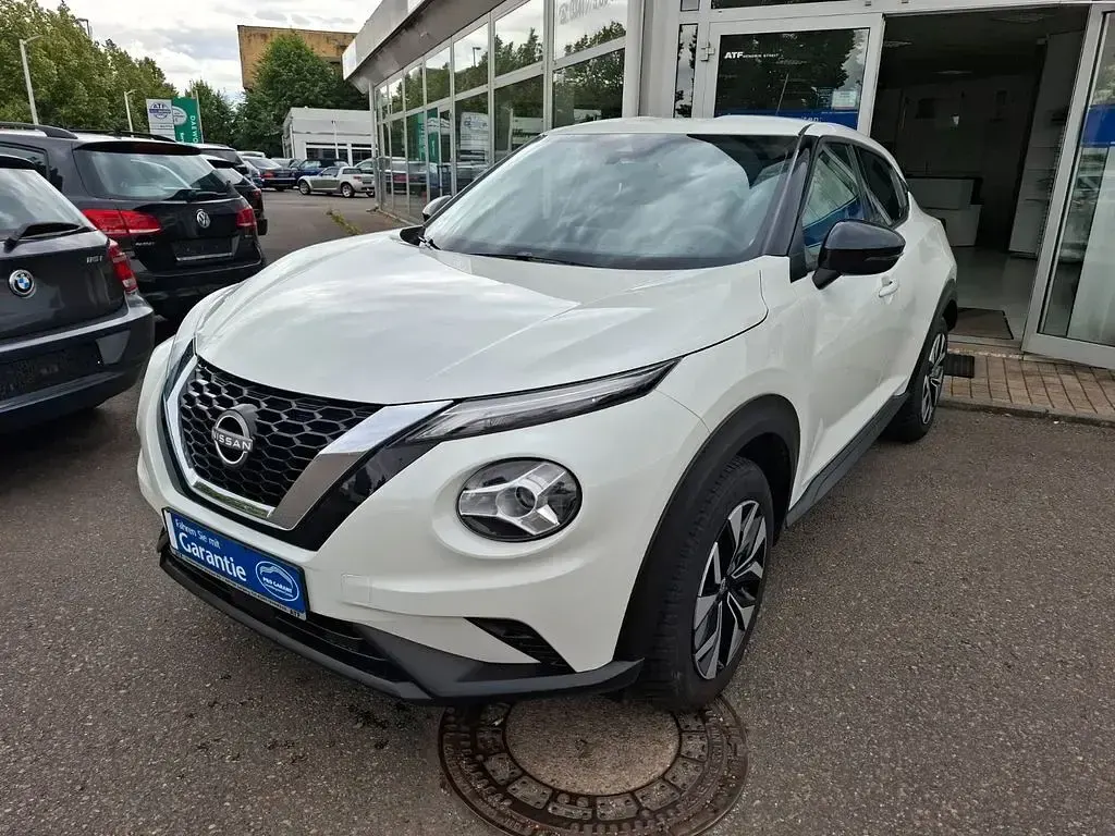 Gebraucht Nissan Juke Acenta 114 PS (83 kW) 2023 Weiß SUV