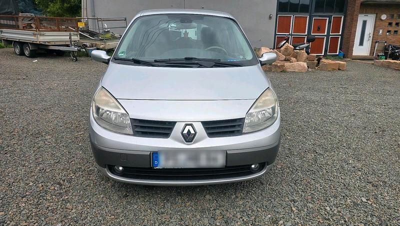 Grau Gebraucht 2006 Renault Scénic II Van / Kleinbus | 1.000 € (Guter Preis) - Bild 1/4