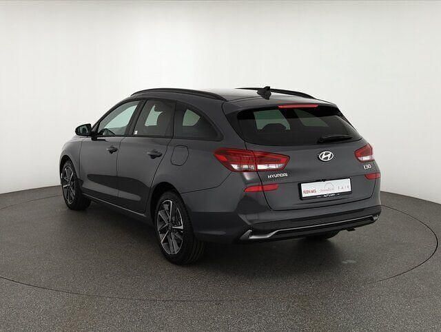 Schwarz Neu 2024 Hyundai i30 GO! Limousine | 22.890 € (Guter Preis) - Bild 1/2