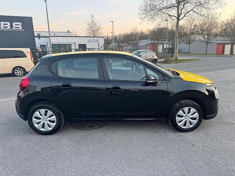 Gebraucht Citroën C3 Live 82 PS (60 kW) 2021 Schwarz Kleinwagen