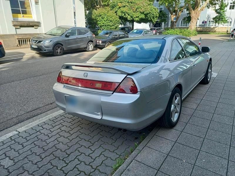 Grau Gebraucht 1999 Honda Accord Coupé | 3.500 € (Etwas zu teuer) - Bild 1/4