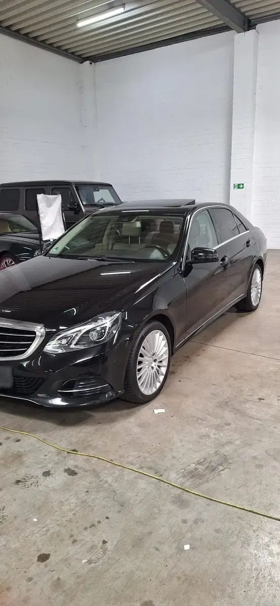 Gebraucht Mercedes E350 252 PS (185 kW) 2013 Schwarz Limousine