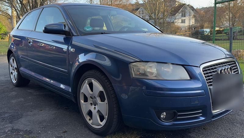 Blau Gebraucht 2004 Audi A3 S-Line Coupé | 1.990 € (Fairer Preis) - Bild 1/4