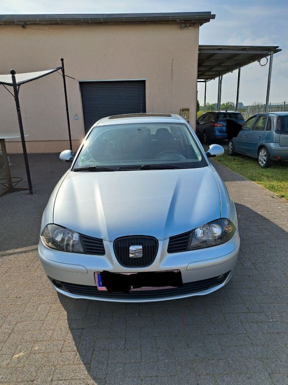 Silber Gebraucht 2005 Seat Ibiza Sport Kleinwagen | 1.750 € (Fairer Preis) - Bild 1/4