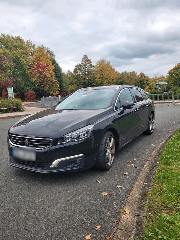 Schwarz Gebraucht 2016 Peugeot 508 GT-line Kombi | 9.400 € (Fairer Preis) - Bild 1/4