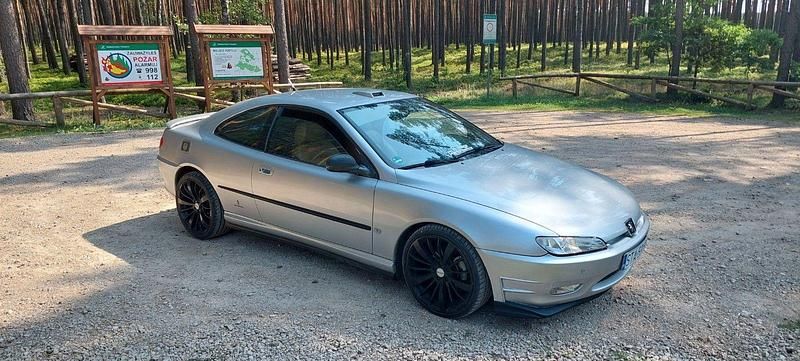 Silber Gebraucht 2000 Peugeot 406 Coupe Coupé | 3.900 € - Bild 1/4