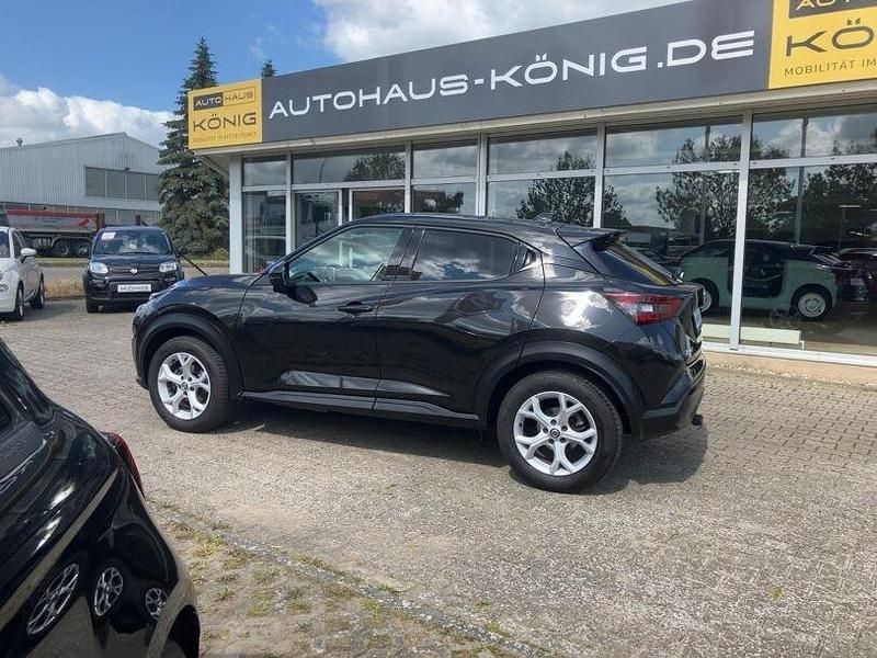 Schwarz Gebraucht 2020 Nissan Juke N-Connecta SUV | 16.990 € (Guter Preis) - Bild 1/4