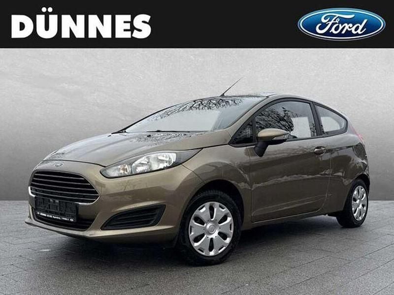 Braun Gebraucht 2014 Ford Fiesta Titanium Kleinwagen | 7.995 € (Fairer Preis) - Bild 1/2