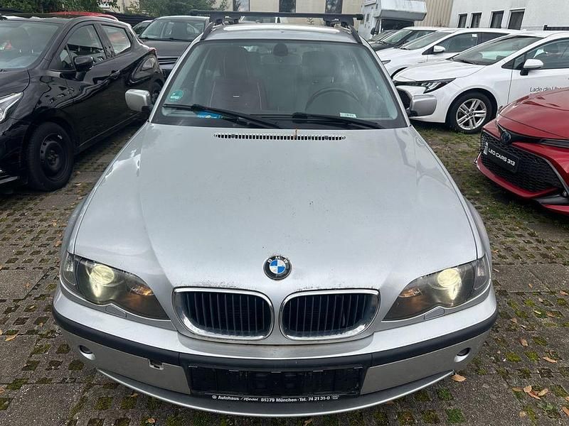 Gebraucht BMW 320 150 PS (110 kW) 2004 Grau Kombi