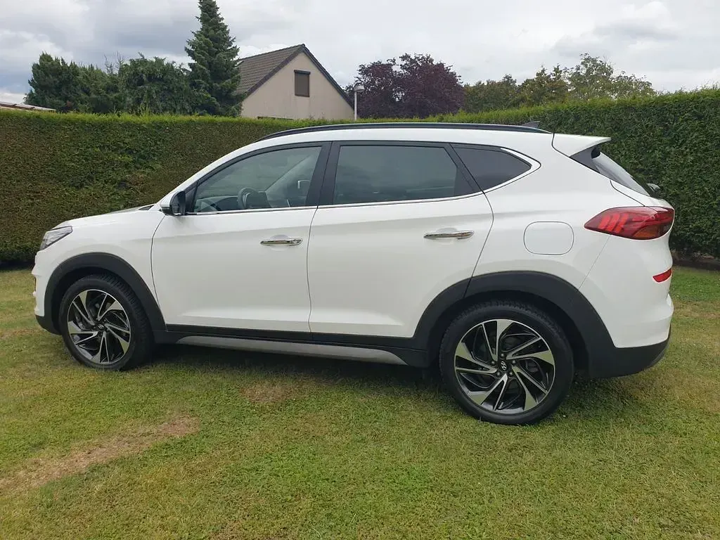 Gebraucht Hyundai Tucson Premium 136 PS (100 kW) 2020 Weiß SUV