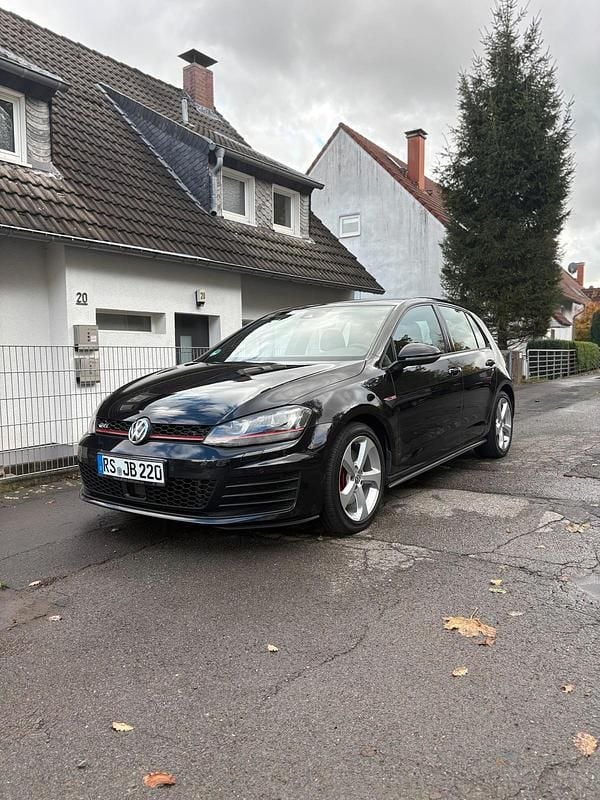 Gebraucht VW Golf VII GTI 220 PS (161 kW) 2015 Schwarz Kombi