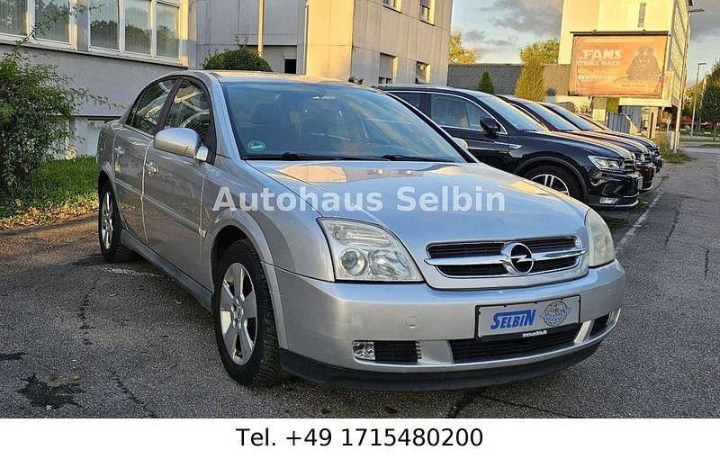 Silber Gebraucht 2005 Opel Vectra Edition Limousine | 2.900 € (Etwas zu teuer) - Bild 1/4