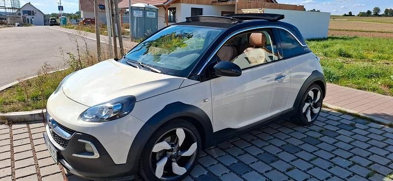 Weiß Gebraucht 2015 Opel Adam Rocks Rocks Kleinwagen | 8.400 € (Fairer Preis) - Bild 1/4