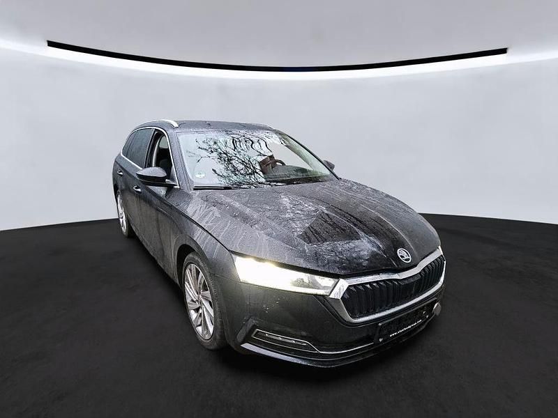 Gebraucht Skoda Octavia Style 150 PS (110 kW) 2021 Schwarzmagic perleffekt Kombi