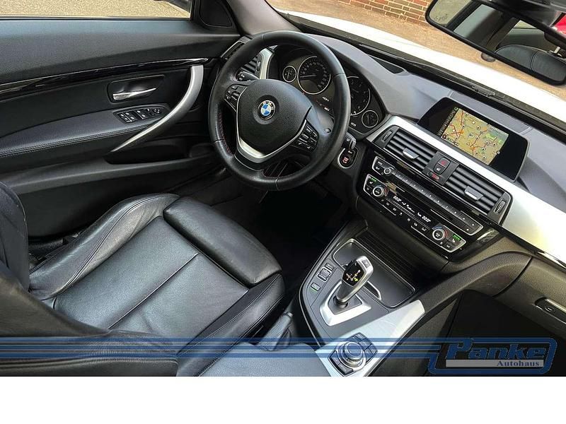 Gebraucht BMW 320 190 PS (139 kW) 2016 Alpinweiss iii Limousine