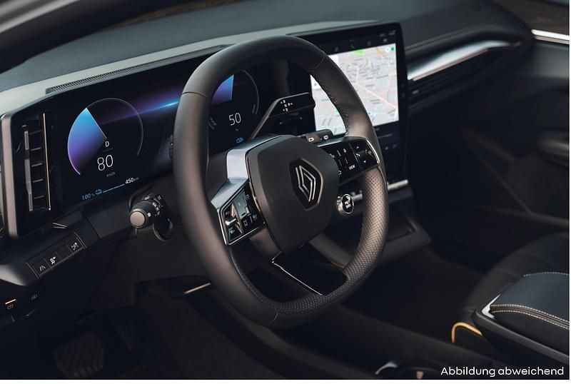 Weiß Gebraucht 2025 Renault Mégane Komfort Limousine | 38.990 € (Fairer Preis) - Bild 1/1