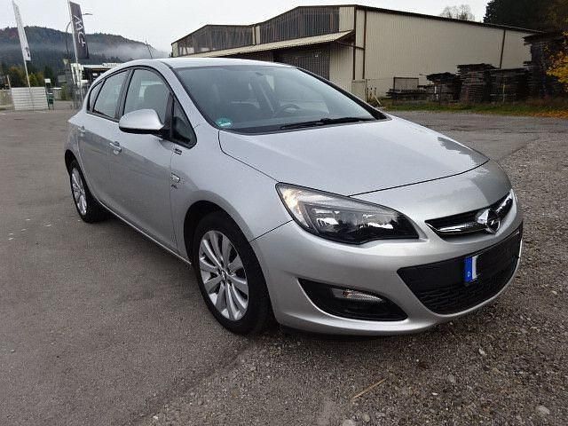 Gebraucht Opel Astra Active 101 PS (74 kW) 2014 Kombi