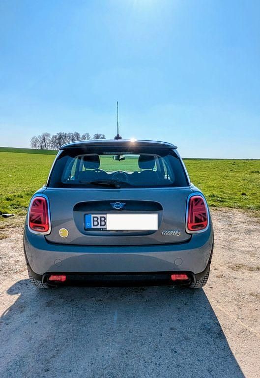 Gebraucht Mini Cooper SE Classic 135 kW (184 PS) 2021 Grau Kleinwagen