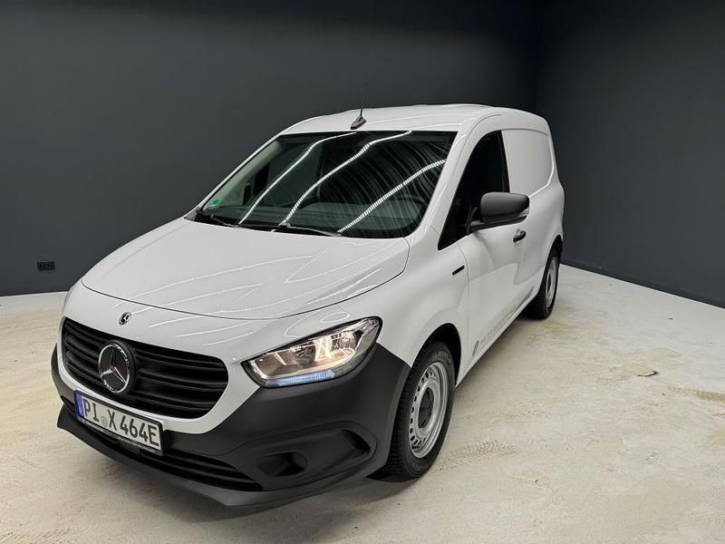 Arktikweiß Gebraucht 2023 Mercedes eCitan Van / Kleinbus | 26.144 € (Etwas zu teuer) - Bild 1/4