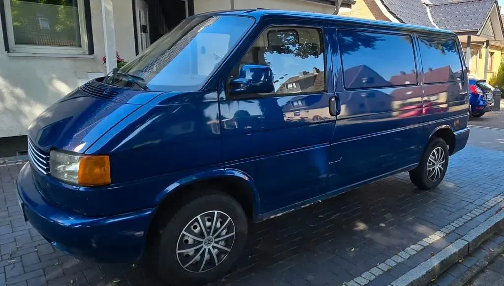 Gebraucht VW T4 68 PS (50 kW) 1998 Blau Van