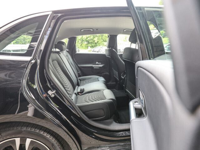 Gebraucht Mercedes B220 Advanced 190 PS (139 kW) 2024 Schwarz Van / Kleinbus
