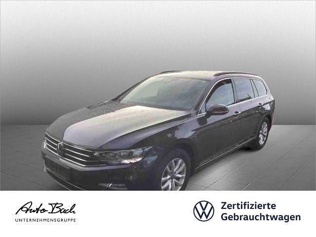 Grau (mangangrau metallic) Gebraucht 2022 VW Passat Business Kombi | 26.470 € (Fairer Preis) - Bild 1/4