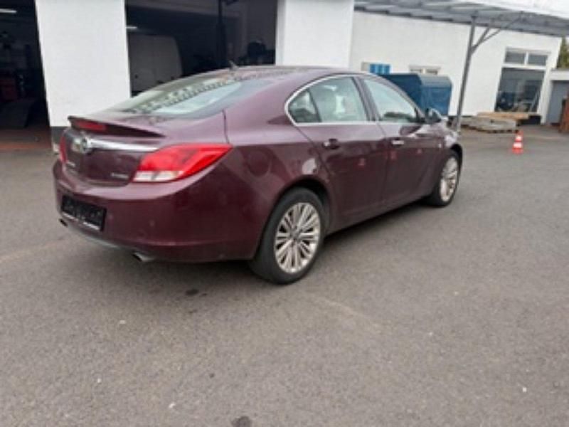 Gebraucht Opel Insignia 2012 Rot Limousine