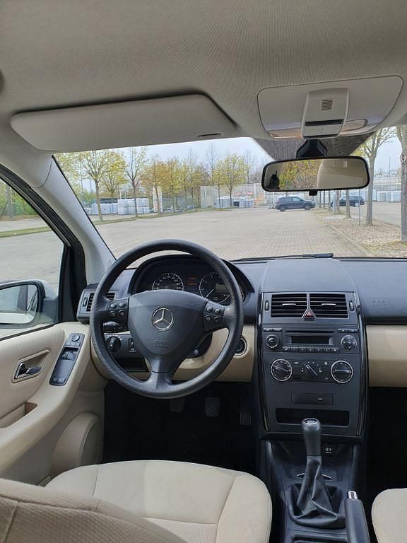 Gebraucht Mercedes A170 116 PS (85 kW) 2008 Weiß Van / Kleinbus