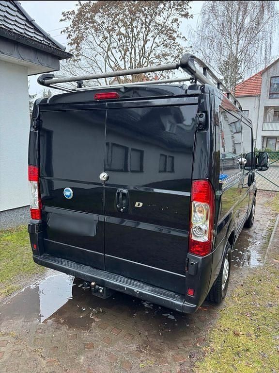 Gebraucht Fiat Ducato 116 PS (85 kW) 2011 Schwarz Van