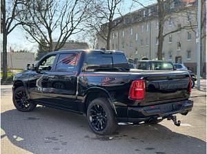 Gebraucht Dodge Ram Limited 540 PS (397 kW) 2024 Schwarz (diamond black metallic) Pickup