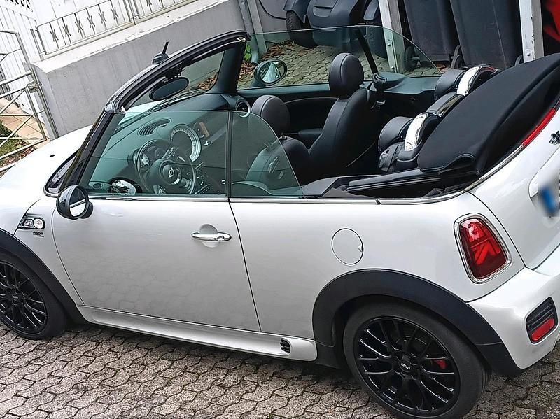 Gebraucht Mini John Cooper Works 143 PS (105 kW) 2011 Silber Kleinwagen