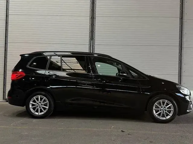 Gebraucht BMW 218 Gran Tourer Advantage 136 PS (100 kW) 2018 Schwarz Van / Kleinbus