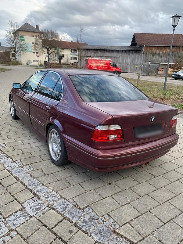 Gebraucht BMW 520 170 PS (125 kW) 2002 Limousine