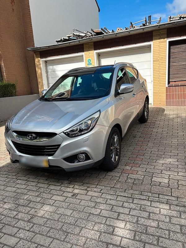 Gebraucht Hyundai ix35 184 PS (135 kW) 2015 Silber SUV