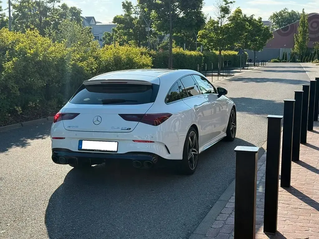 Gebraucht Mercedes CLA45 AMG AMG 421 PS (309 kW) 2023 Weiß Coupé