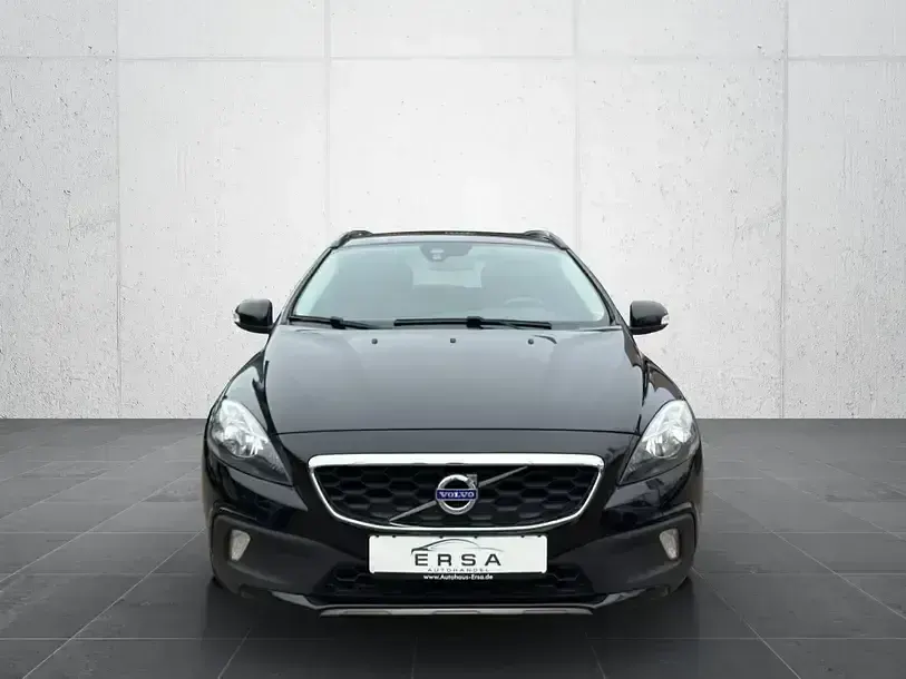 Gebraucht Volvo V40 CC Basis 120 PS (88 kW) 2015 Schwarz Kombi