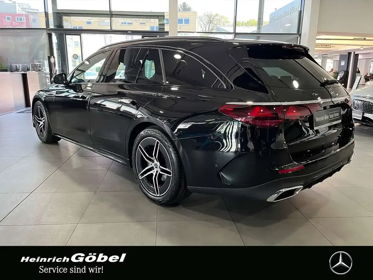 Używany Mercedes E200 Advanced 204 KM (150 kW) 2025 Czarny Kombi