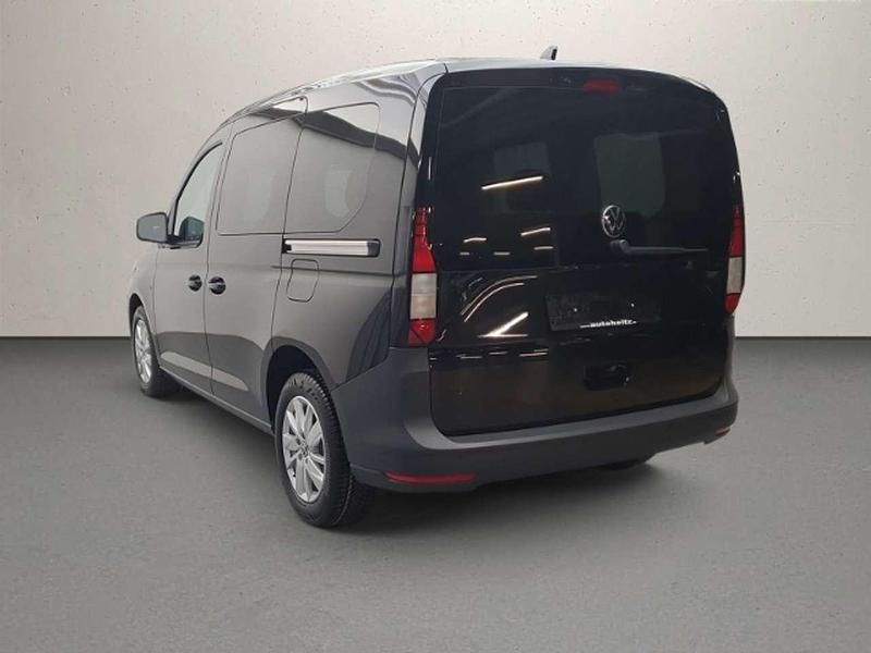 Gebraucht VW Caddy Basis 102 PS (75 kW) 2025 Schwarz Van / Kleinbus