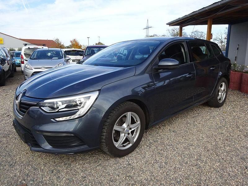 Grau Gebraucht 2017 Renault Mégane IV Life Limousine | 5.800 € (Guter Preis) - Bild 1/4