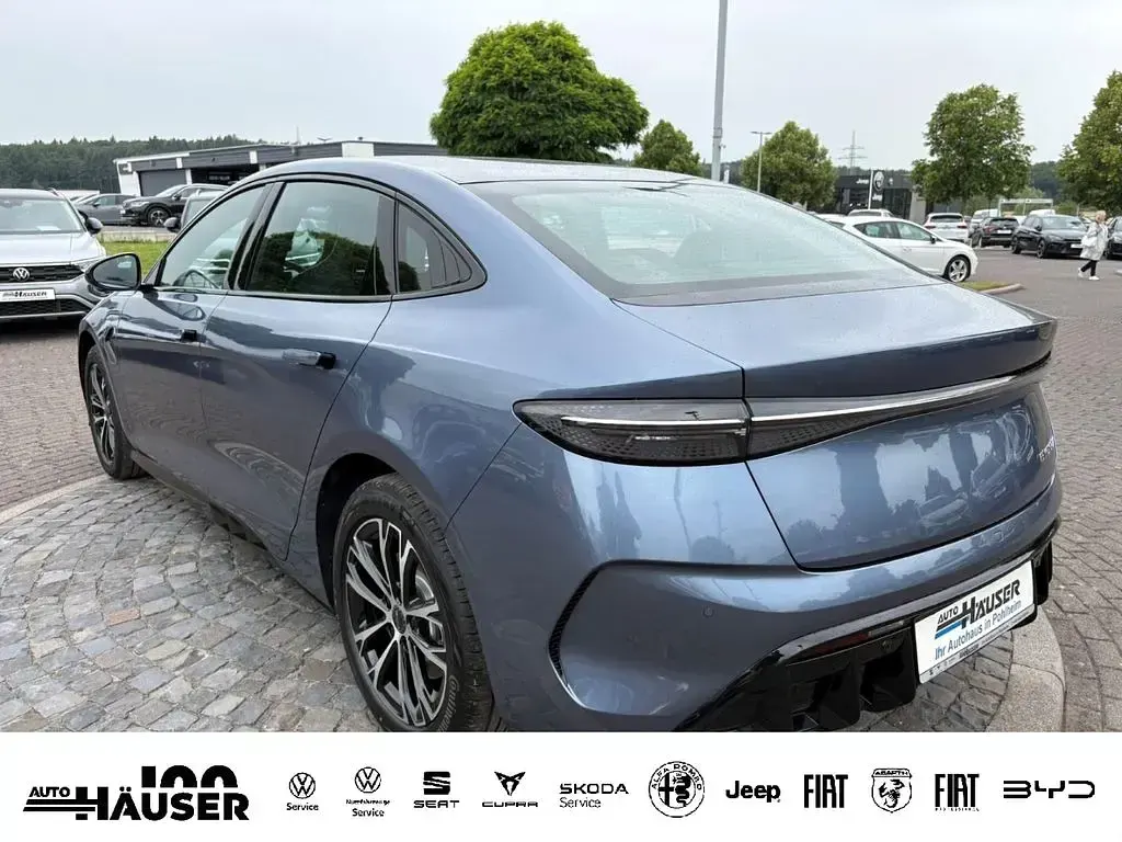 Neu BYD Seal Comfort 169 kW (231 PS) 2026 Grau Limousine