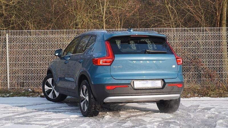 Gebraucht Volvo XC40 211 PS (155 kW) 2022 Blau SUV