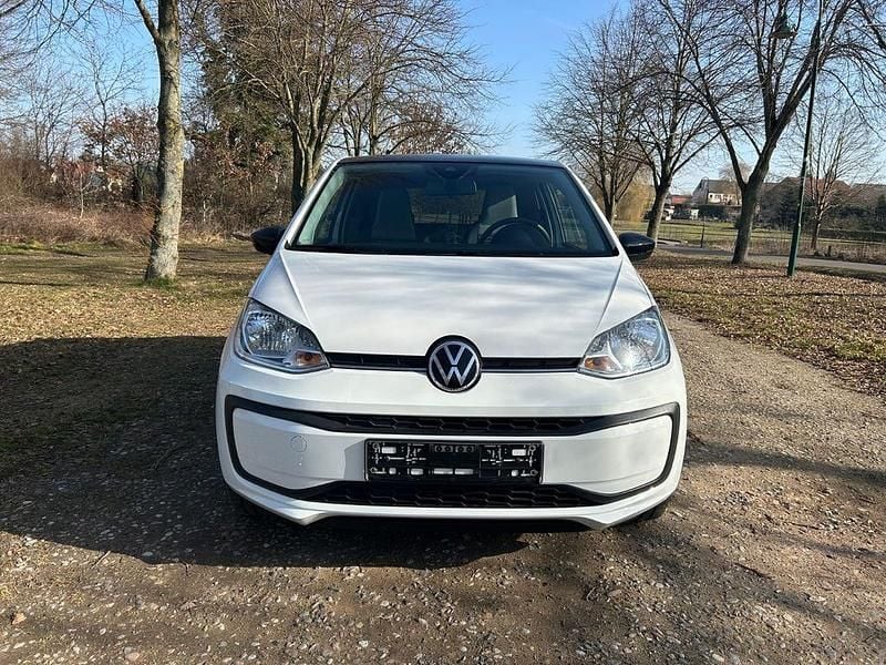 Gebraucht VW up! Style 65 PS (47 kW) 2021 Weiß Kleinwagen