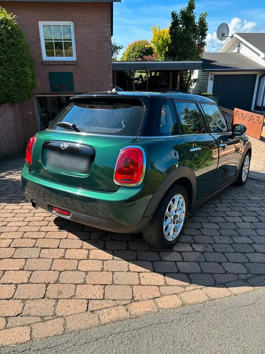 Gebraucht Mini Cooper 136 PS (100 kW) 2016 Grün Kleinwagen